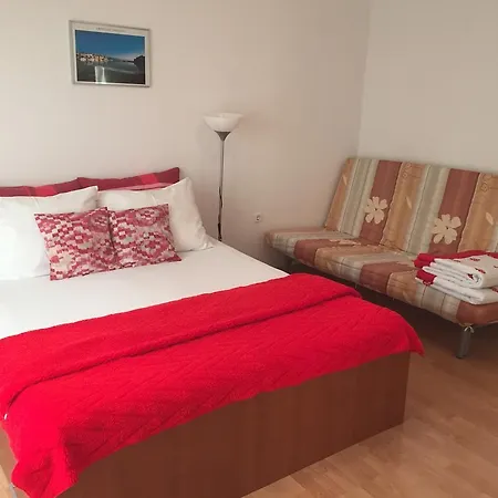 Triple 14820a Guest house 3*